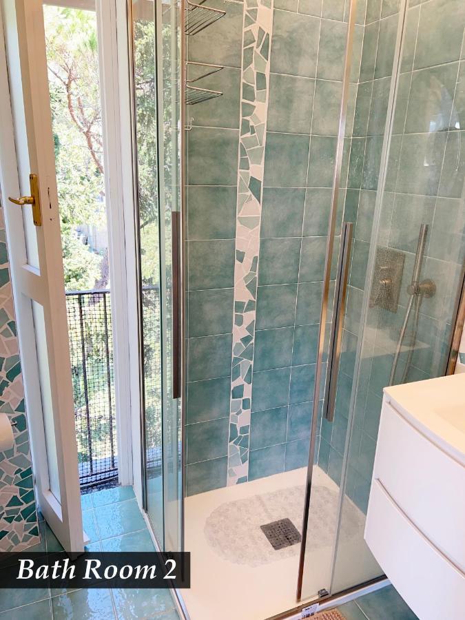 Nautilus Vista Mare Mozzafiato A 180 Gradi- Posto Auto Privato - 2 Camere Matrimoniali Piu 1 Divano Letto Singolo-Sky,Netflix-Wifi 200Mg Rapallo Exterior foto