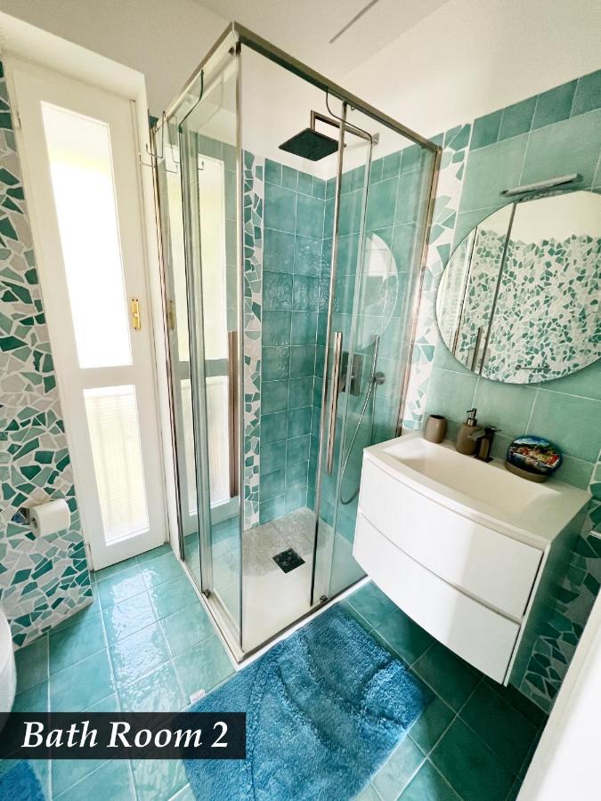 Nautilus Vista Mare Mozzafiato A 180 Gradi- Posto Auto Privato - 2 Camere Matrimoniali Piu 1 Divano Letto Singolo-Sky,Netflix-Wifi 200Mg Rapallo Exterior foto
